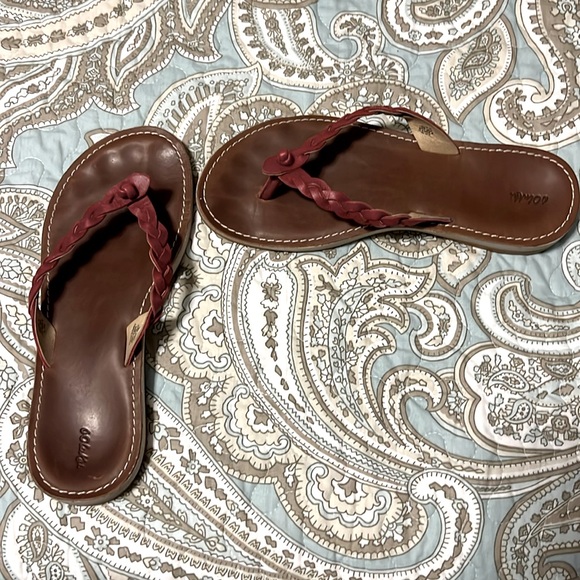 Olukai Braided Leather Thong Flip Flops - Picture 1 of 5